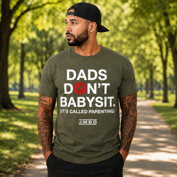DADS DON'T BABYSIT (TEE)